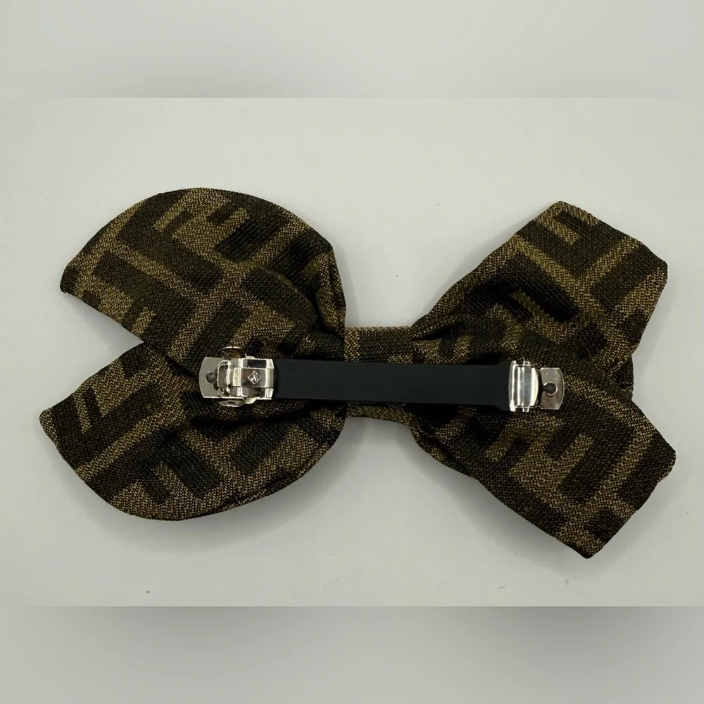 Elegant F LOGO Brown and Black Bow Hair clip luxury Accessory NEW